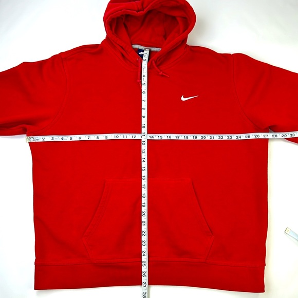 Nike Hoodie. XXL. Red. Lined Hood. Fleece Lining. Kangaroo Front Pocket. - Picture 2 of 8